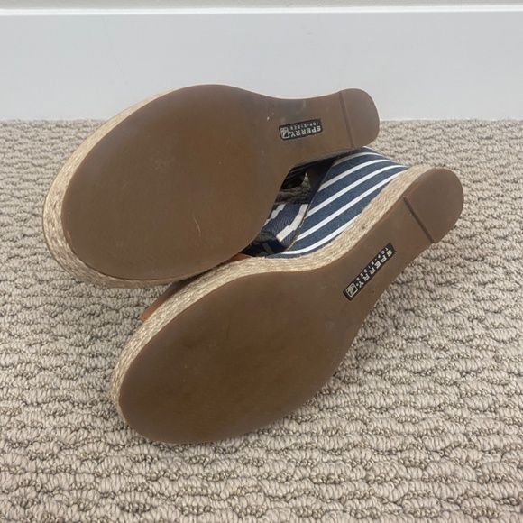 Sperry Top-Sider Aurora Cognac Navy Breton Stripe Wedge - Size 7 - Picture 9 of 10